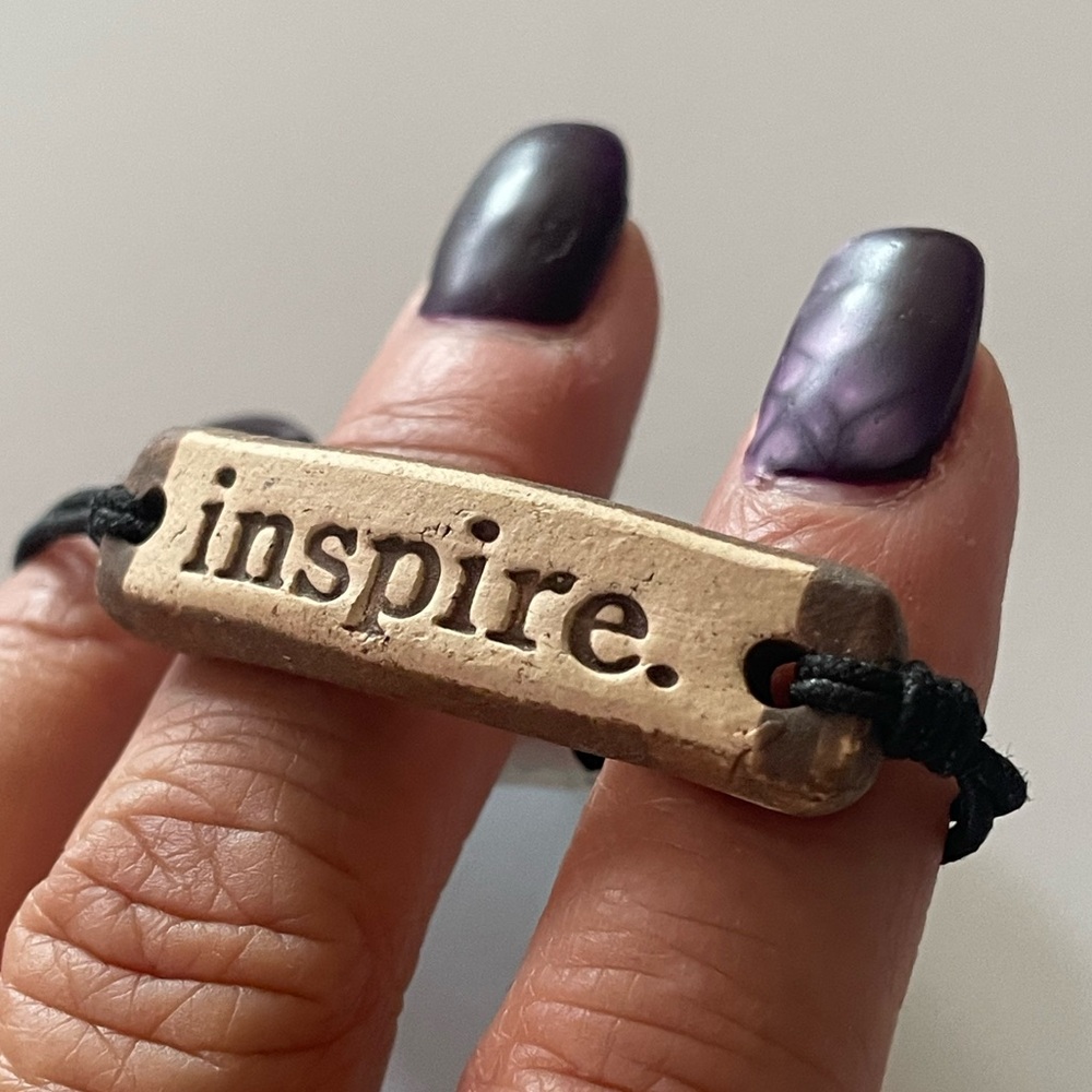 Mudlove clay black inspire bracelet